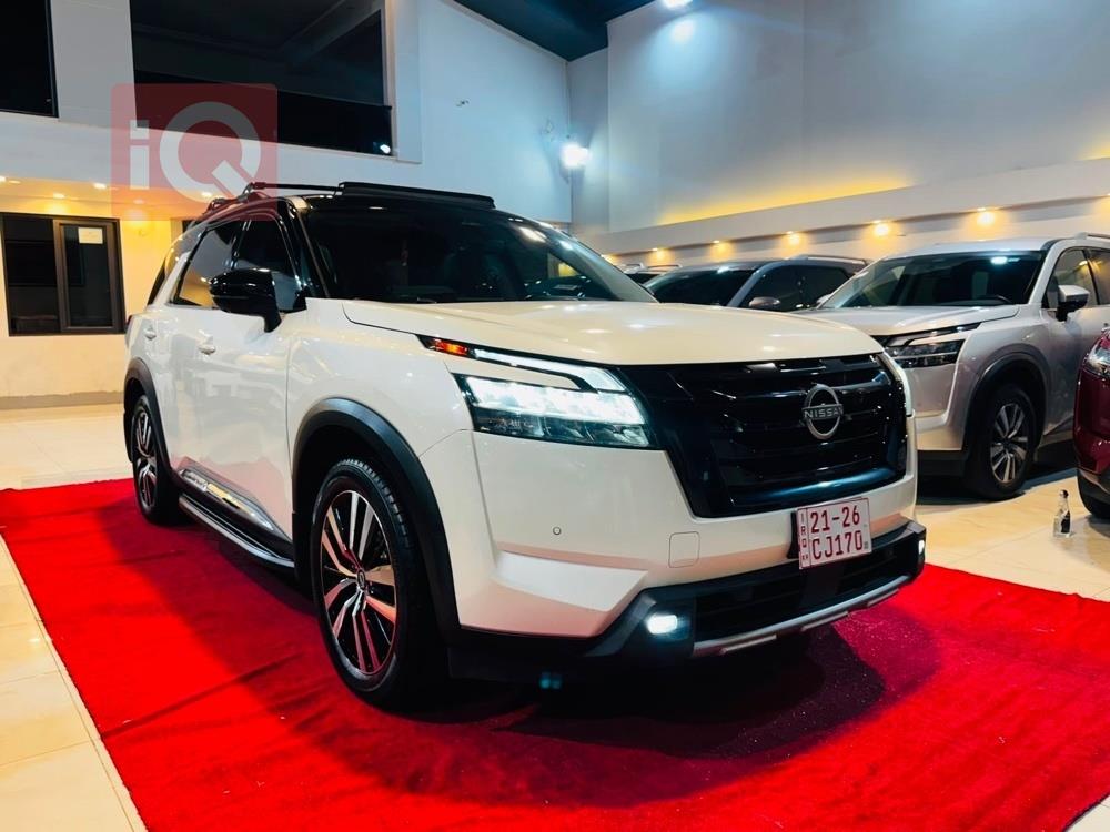 نيسان باثفايندر